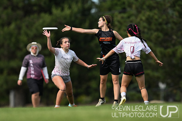 Radnor v Newton North - Girls Pool Play - HSNI 2024