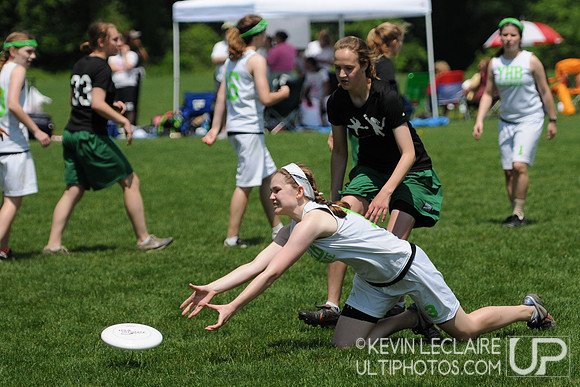 Saturday 10:45am Girls Divison -- 2011 High School Easterns