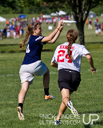 2014 USAU D-I College Champs Saturday Action