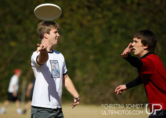 Fall Ultimate League -- 2014