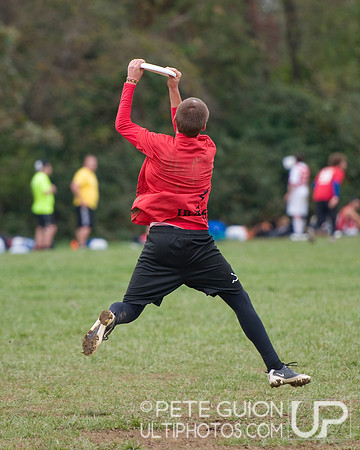 Round 5 Pool Play action from Patriot Games 2011.