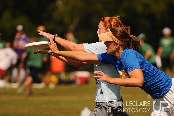 Saturday Women's division action -- Chesapeake Open 2010