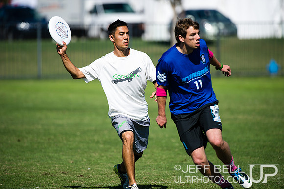 USAU_Nationals_2013_Thursday_20131017_142533_JBP1759
