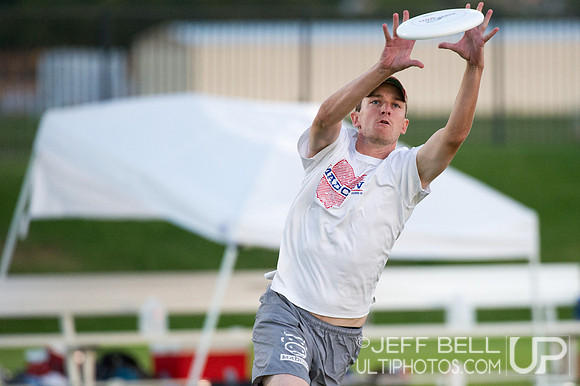 USAU_Nationals_2013_Thursday_20131017_184957_JBP2888
