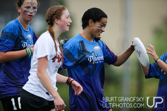 USA Ultimate YCC 2022 -- U17 Girls Sat Action
