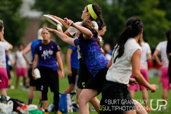Sunday - Womens Semifinal Round - 2016 USAU Northeast Regionals
