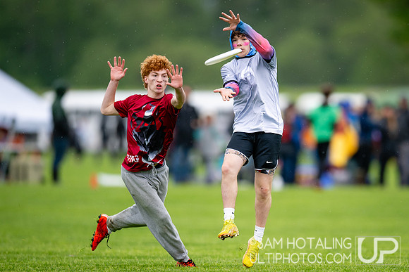 Pool play round II at DiscNW Spring Reign