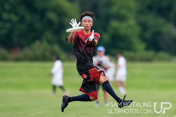 GOAT vs Nomadic Tribe in pool play at World Ultimate Club Championships