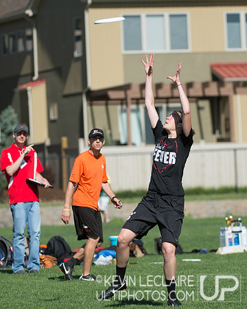 2012 USAU D-I College Championships Sunday Action