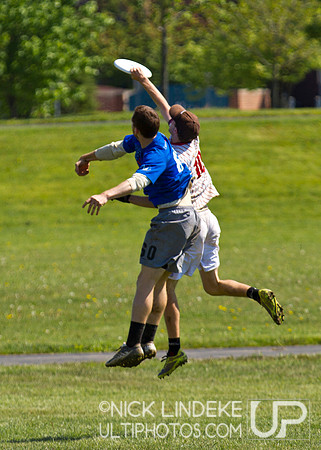 Sunday Action - D-III College Championships