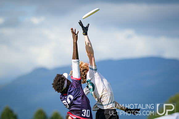 Semifinals at USAU D-III College Championships