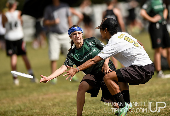 2014 USAU MA Reg D2 Women's