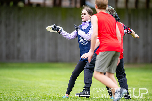 Pool play round III at DiscNW Spring Reign