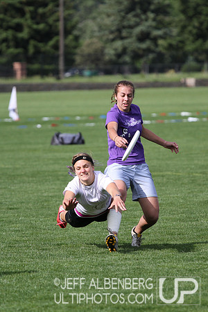 Friday Women's division action from 2012 College Nationals