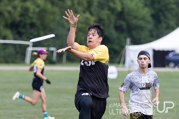 Zen Ultimate Club v Charrúa