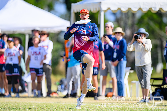 Mixed power-pools during World Ultimate Championships at Runaway Bay Sports Precinct