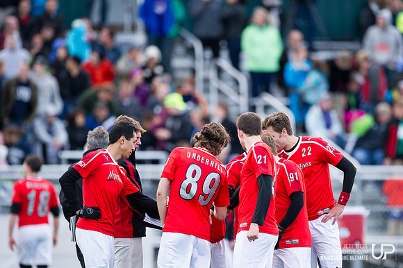 Nighthawks_Rainmakers_20140426_191738_JBP1129