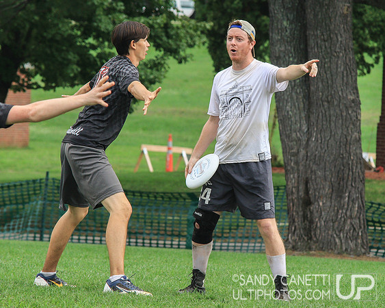 Saturday Action - 2016 USAU Northeast Regionals