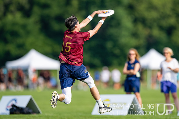 GRUT vs RATELS in pool play at World Ultimate Club Championships
