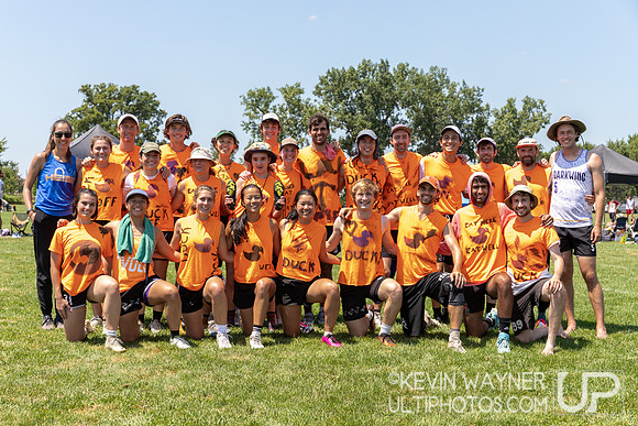 Darkwing Team Photo - Select Flight Invite 2024