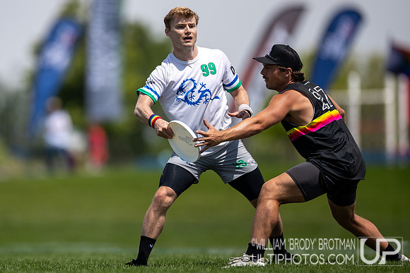 Day 2 of the USA Ultimate U.S. Open ICC Championships