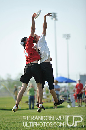 Sunday Open Bracket Play - 2012 USAU D-III College Championships
