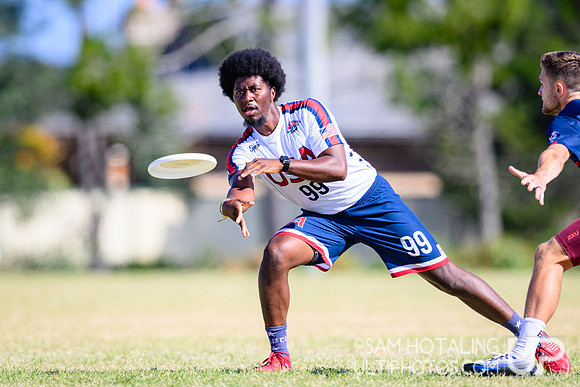 Mixed power-pools during World Ultimate Championships at Runaway Bay Sports Precinct
