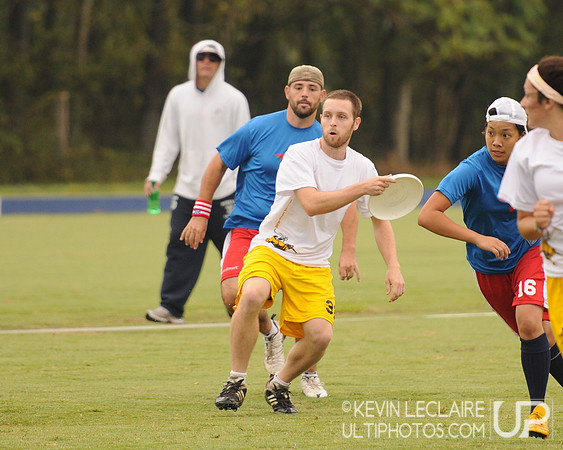 Sunday action at 2010 Capital Mixed Sectionals.