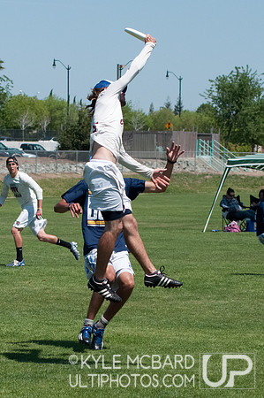 Sunday open action from NorCal D-I Sectionals 2012