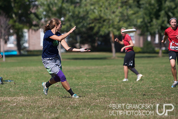 USAU NE Regionals 2013 -- Women's, Sunday Round 3