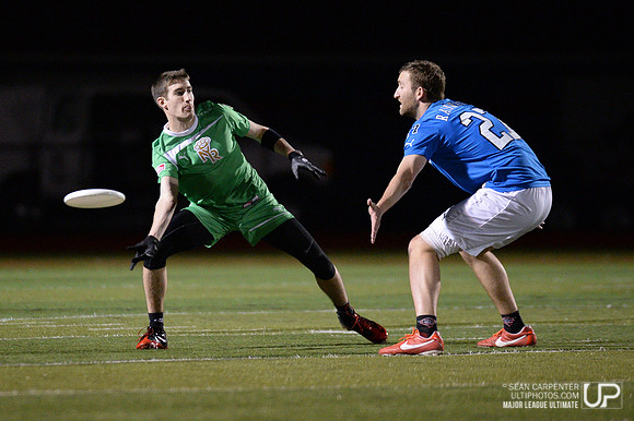 MLU Spinners vs. Rumble