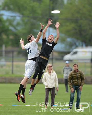 2012 USAU D-I College Championships Friday Action