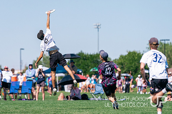 Pool play at 2024 USAU Youth Club Championship