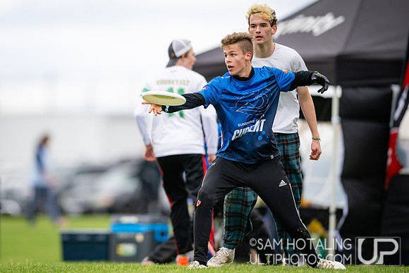 Pool play round III at DiscNW Spring Reign