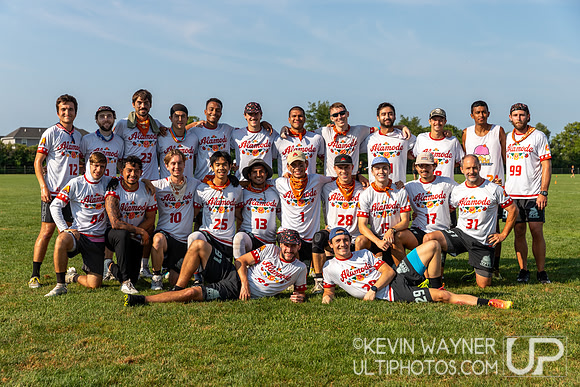 Alamode Team Photo - Select Flight Invite 2024