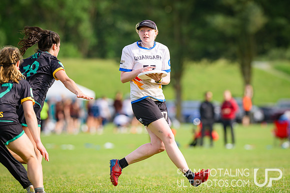 Pool play at USAU D-I College Championships