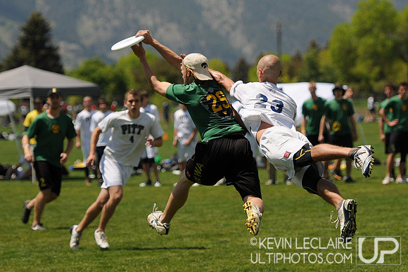Friday 10:30am round -- 2011 USAU College Championships