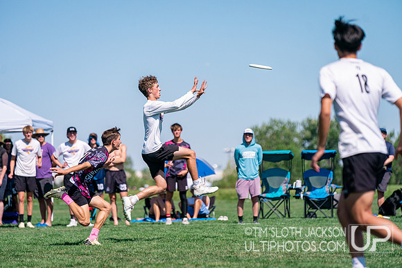 Pool play at 2024 USAU Youth Club Championship