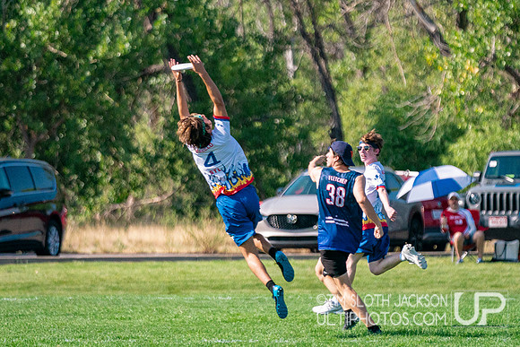 Pool play at 2024 USAU Youth Club Championship