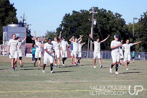Saturday - Women's Semis - 2013 USAU National Championships