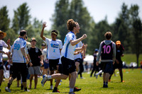 Saturday full coverage from USAU D-I College Championships, Massachusetts vs Texas