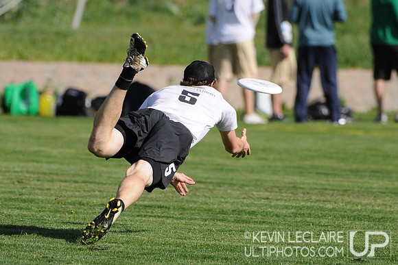 Friday 8:30am round -- 2011 USAU College Championships