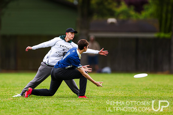 Sunday full coverage from USAU D-IIII College Championships: Round 1