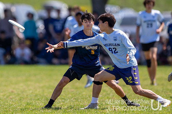 Day 2 of the USA Ultimate D-I College Championships