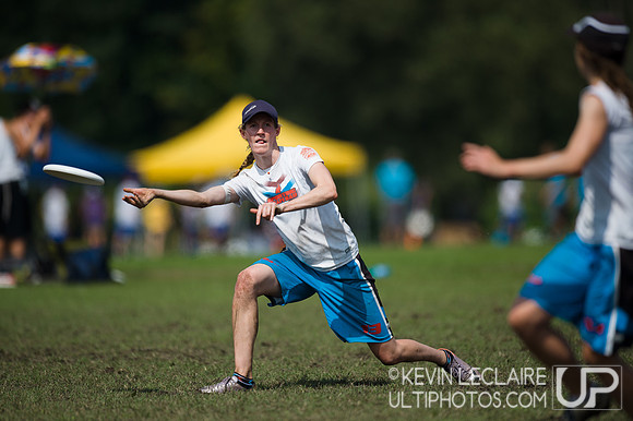 Tuesday WUCC 2014 Pool Play Action