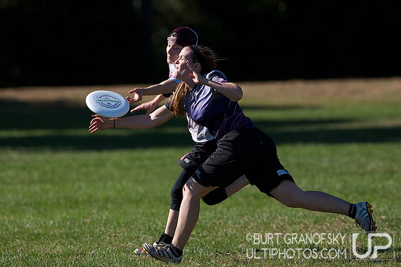 USAU NE Regionals 2013 -- Women's, Sun Round 4