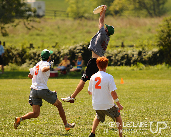 Saturday Elite Open division action -- Chesapeake Open 2010