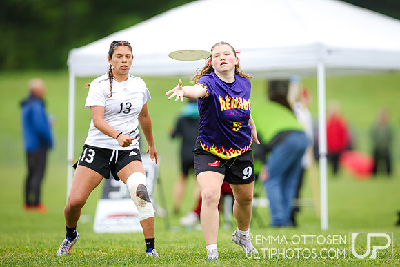 Saturday full coverage from USAU D-IIII College Championships: Round 2