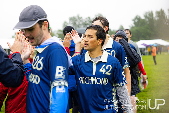 Saturday full coverage from USAU D-IIII College Championships: Round 1