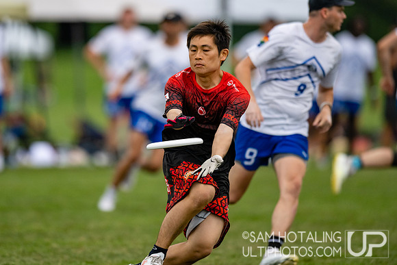 GOAT vs Nomadic Tribe in pool play at World Ultimate Club Championships